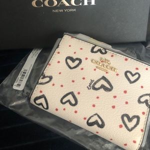 Coach Crayon Heart ❤️ compact wallet